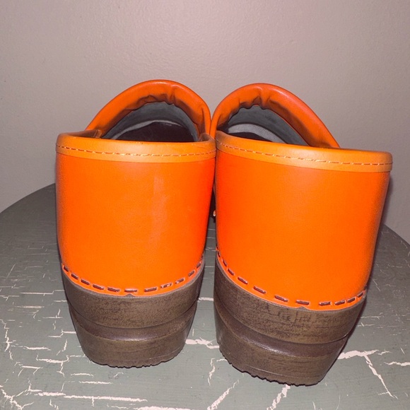 Sanita ⭐️ Izabella Professional Clogs in Orange, 41 (10-10.5), EOC - Picture 3 of 6